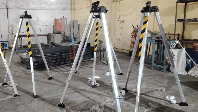 Wholesale Tripod Kits - Electronics & Electrical by Saifee Industrial Solutions