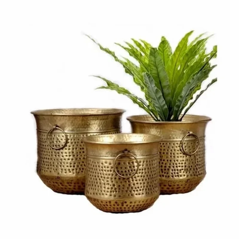 Iron Planter - Home & Kitchen by Brothers International