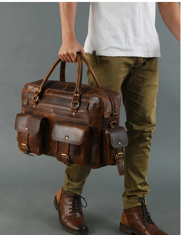 Bulk Wallets Manufacturer - Footwear, Bags & Leather Goods by Hindustan Leathers