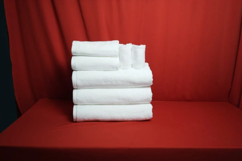 100% Ring-Spun Cotton Bath Towel - Textiles & Apparel by Indotex Home