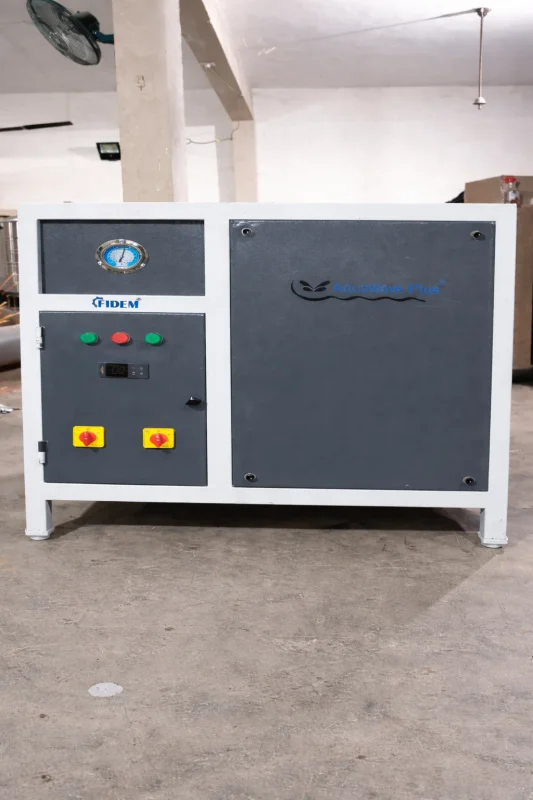 2 TR Online Industrial Chiller - Machinery & Equipment by Aquatech Plus Pvt. Ltd.