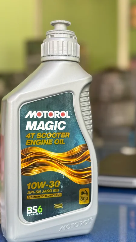 Motorol 10w30 Synthetic Petrol Engine Oil for 2-Wheelers - Automotive & Transport by Kiran Agencies