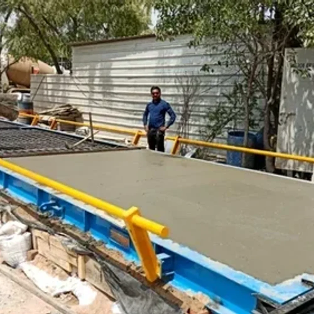 Industrial Concrete Weighbridge - Machinery & Equipment by Vartech Weighing Systems Pvt. Ltd.