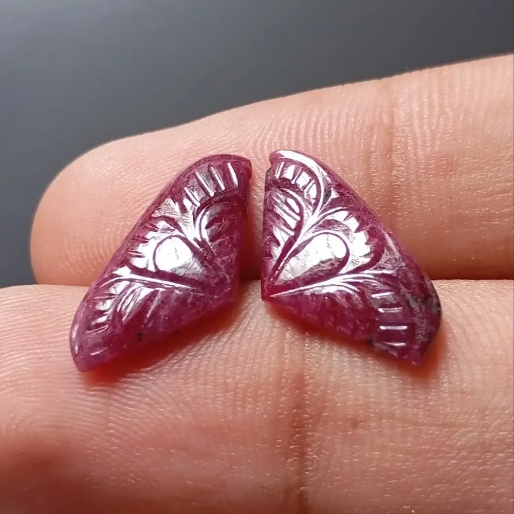 Ruby Gemstone Carving - Gems & Jewelry by Adnan Gems Art
