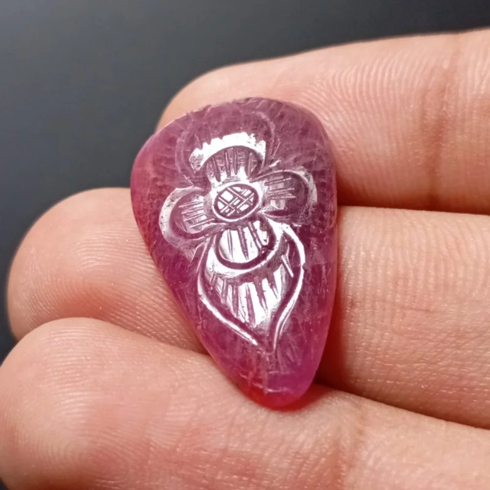 Natural Ruby Gemstone Carving - Gems & Jewelry by Adnan Gems Art
