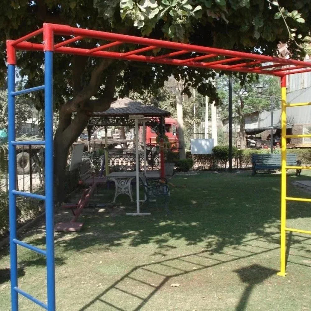 NAC Iron Horizontal Ladder Climber - Sports, Toys & Games by Nac Industries