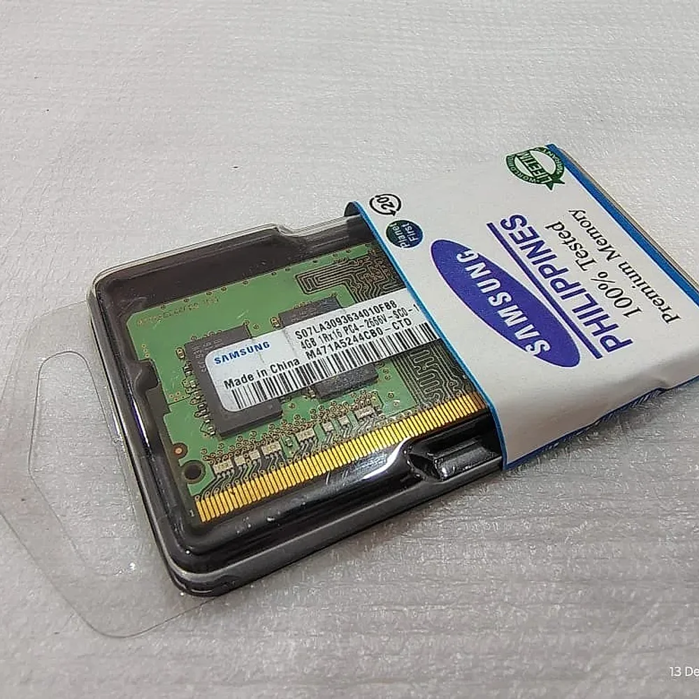 Samsung 4GB PC4 RAM Memory Module - Electronics & Electrical by Kingfast Technologies