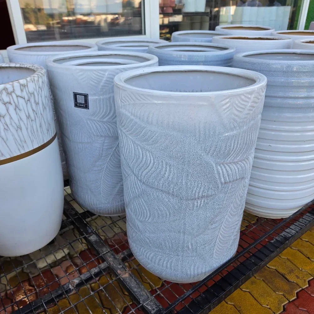 KANG White Textured Ceramic Planter - Home & Kitchen by Anand Garden Nursery