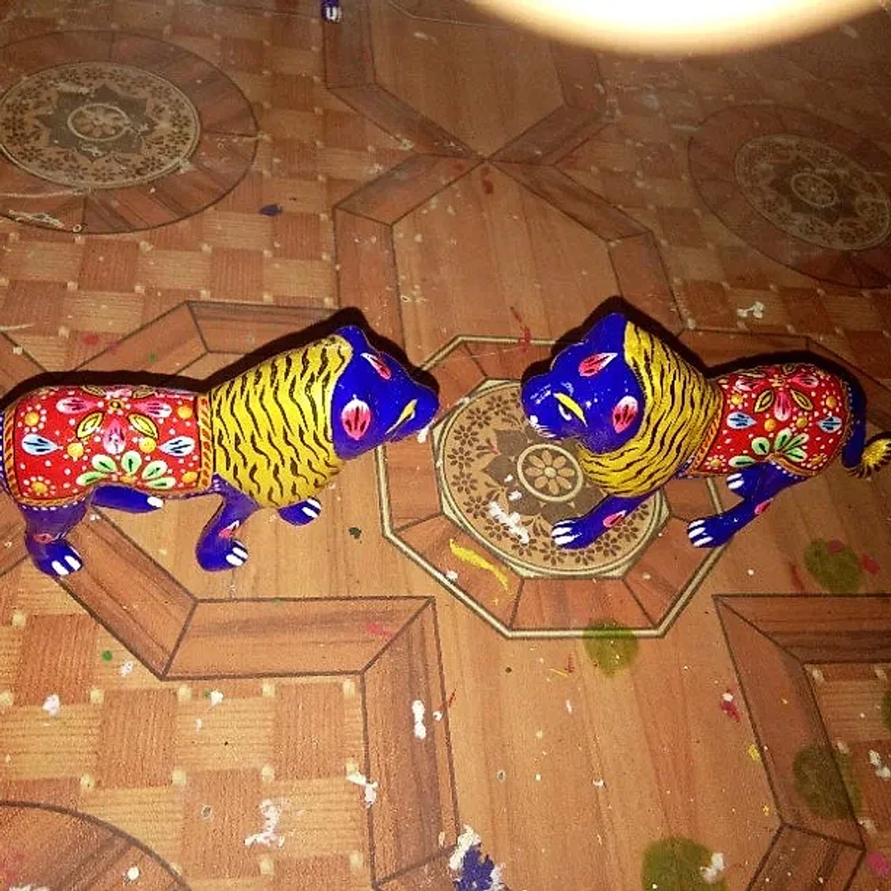 Metal Meenakari Animal Statue - Home & Kitchen by Lav Craft