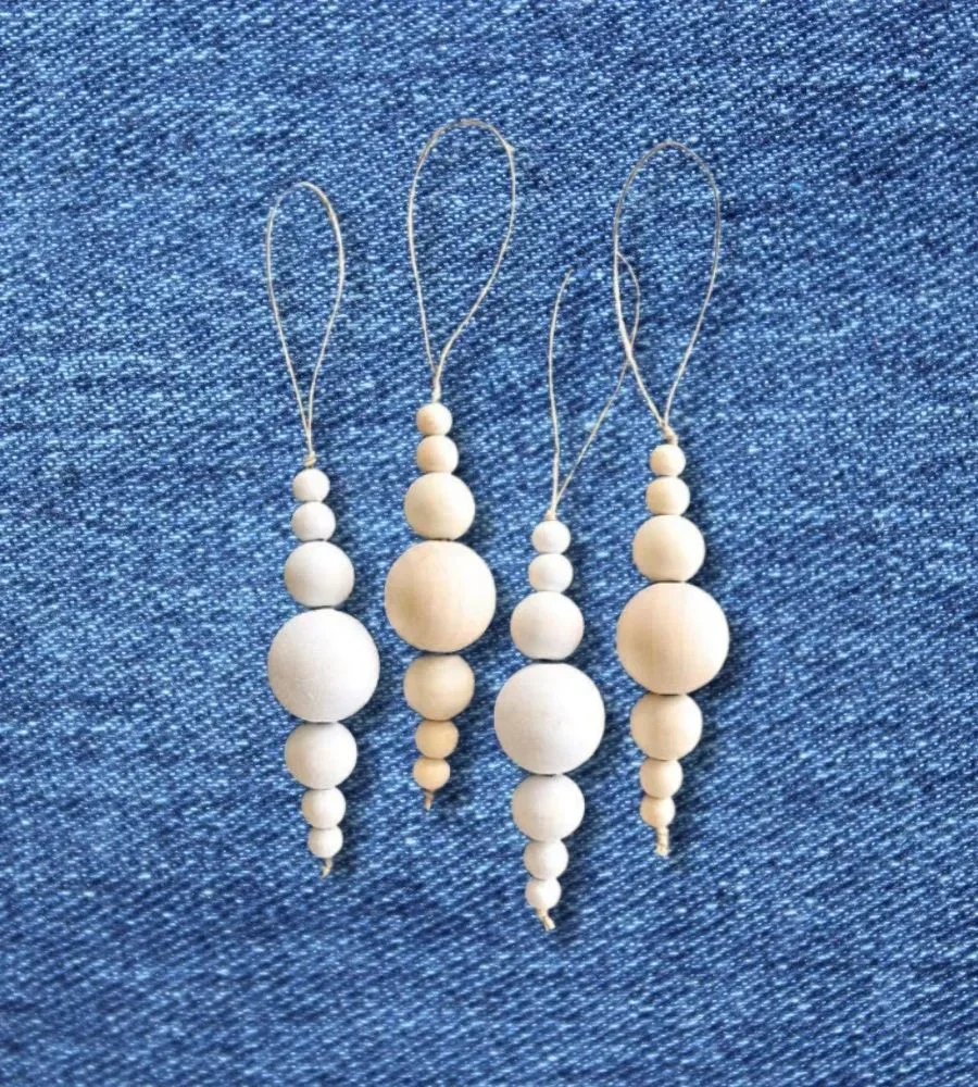 White Wooden Christmas Tree Ornaments - Home & Kitchen by Razvi Exports