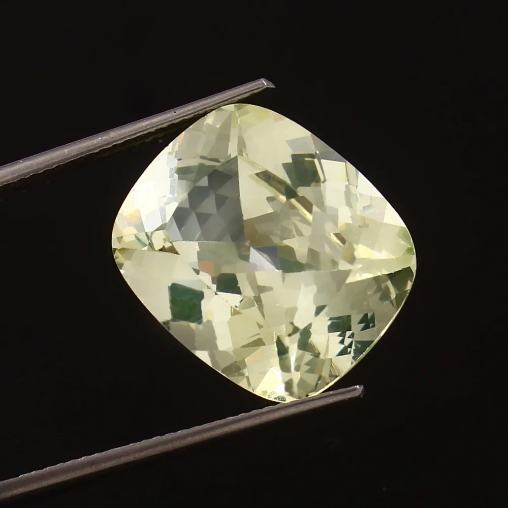 Synthetic Yellow Sapphire - Gems & Jewelry by Adnan Gems Art