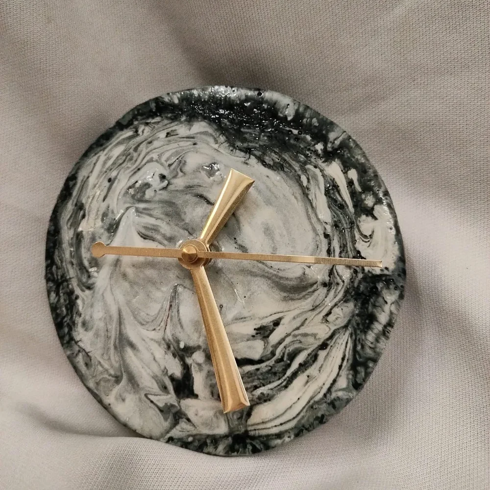 Black Marble Finish Table Clock - Home & Kitchen by Space and Siment