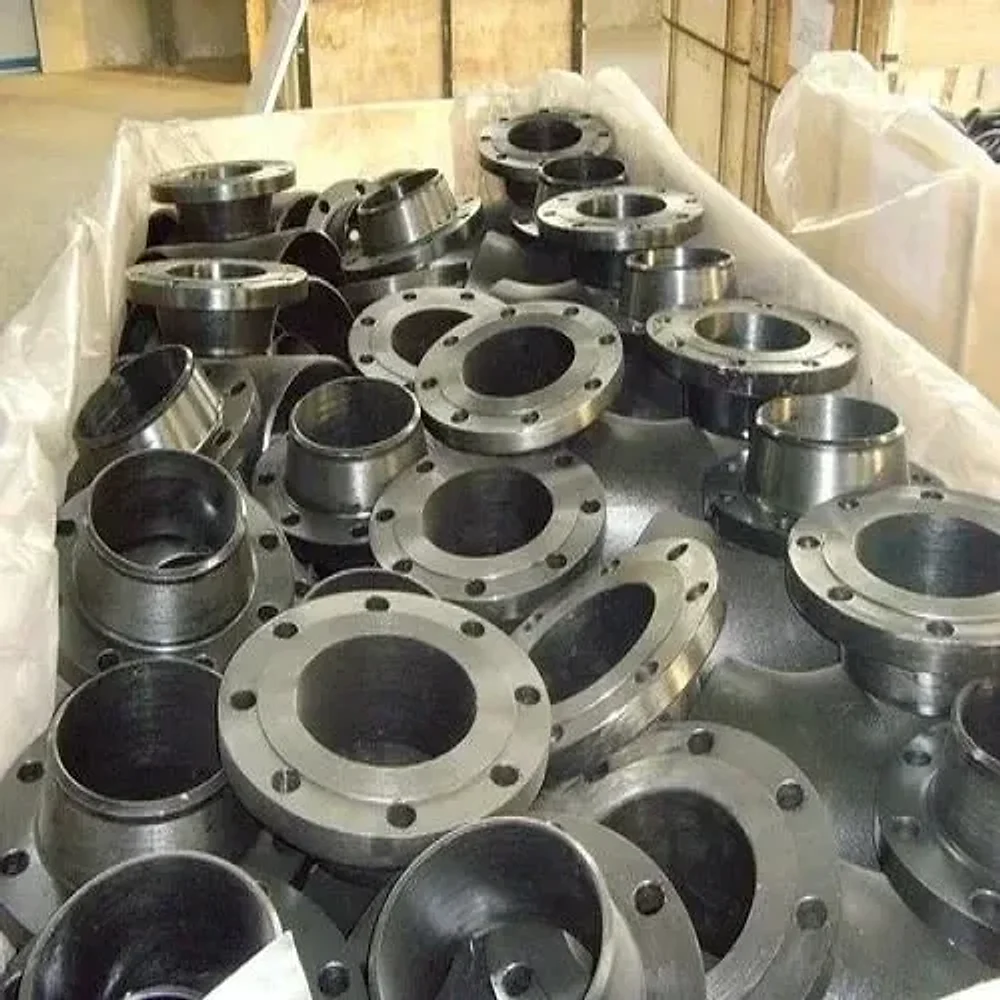 Carbon Steel Forged Weld Neck Flanges SA516 Gr 70 - Metals & Alloys by Primo Drinks Pvt. Ltd.