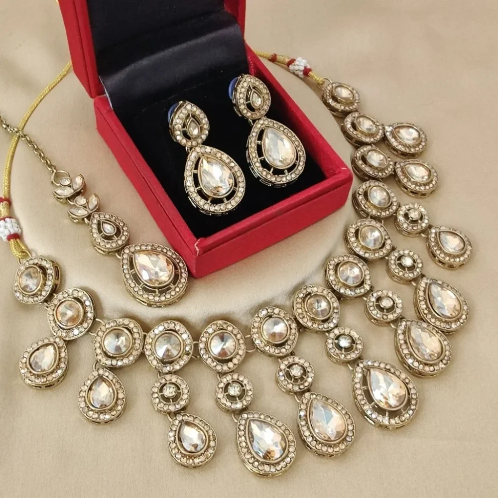 Kundan Jewelry Set with Necklace and Earrings - Gems & Jewelry by Premium Collections