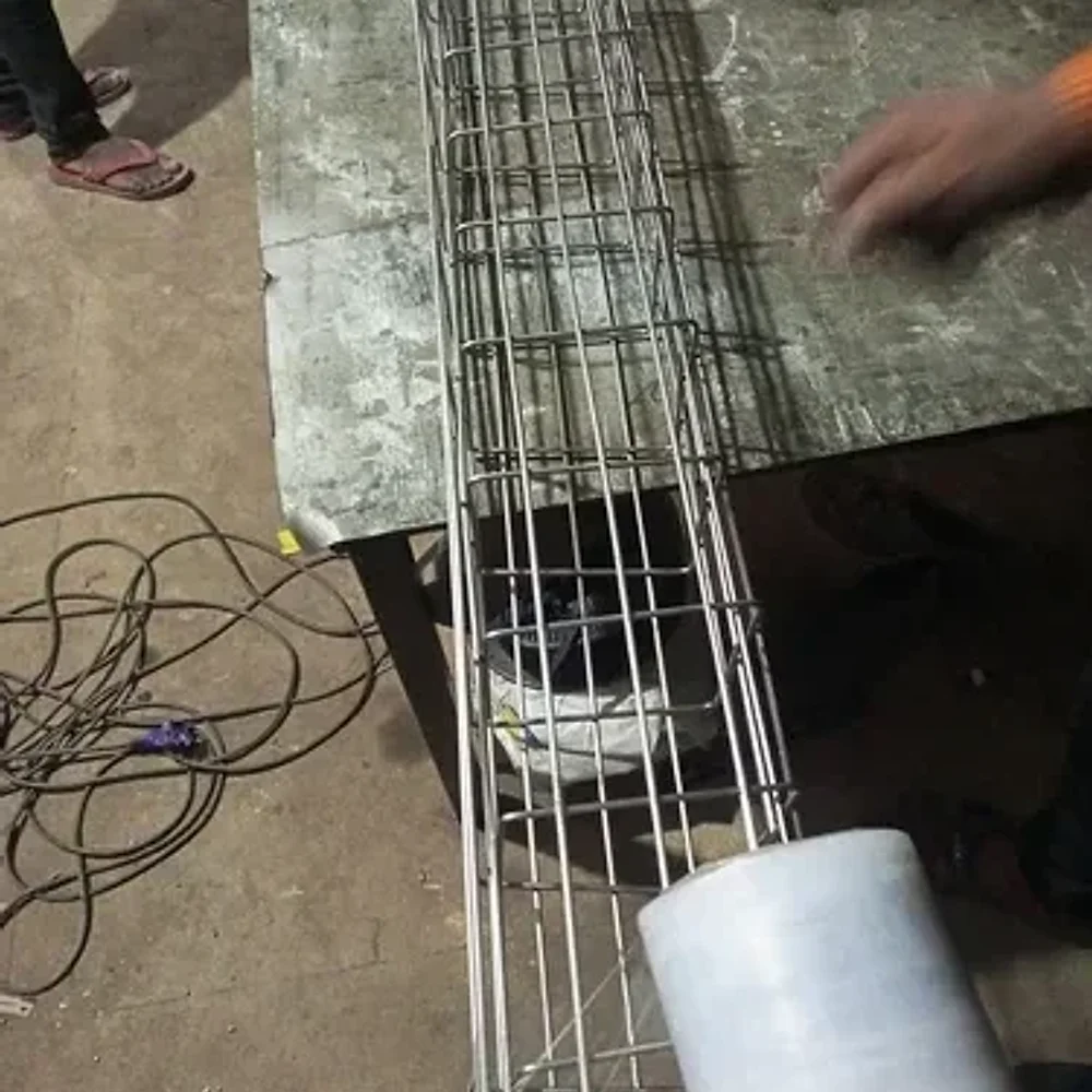 Stainless Steel 202/304 Wire Mesh Tray - Metals & Alloys by M/S. Noida Kiazen Engineering