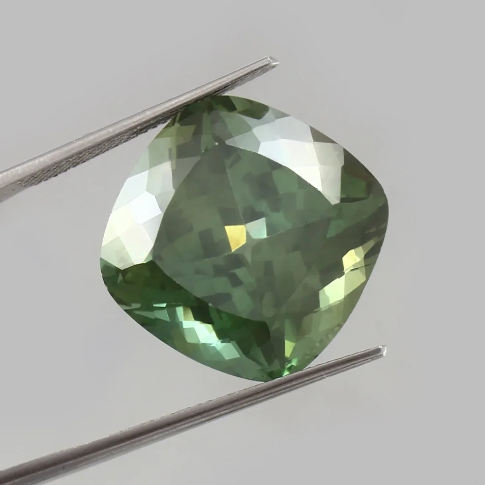 D-green Imitation Gemstone in Cushion Shape - Gems & Jewelry by Adnan Gems Art