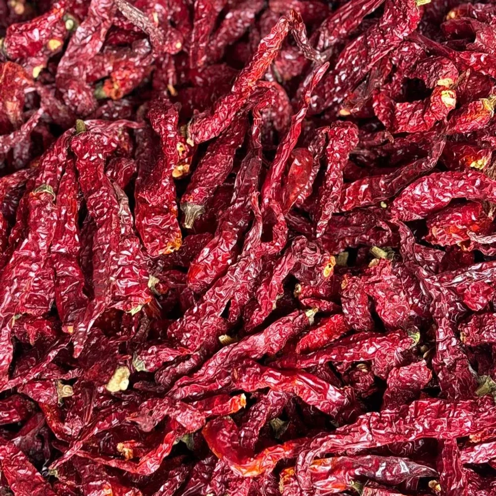 Whole Sun-Dried Red Chilies - Food & Agriculture by Crescent Agri Trading